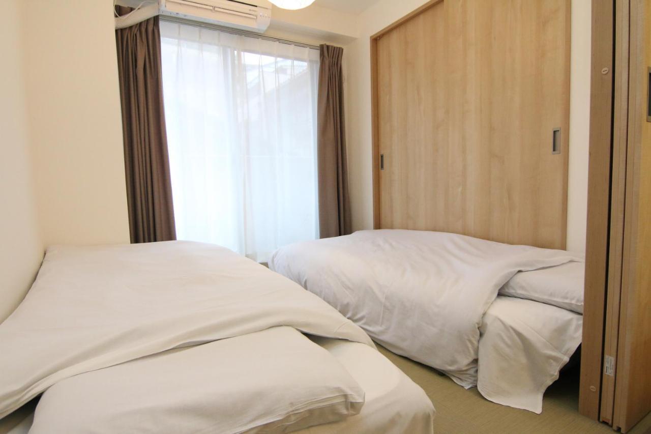 Universal Hotel Nishikujo Osaka Esterno foto